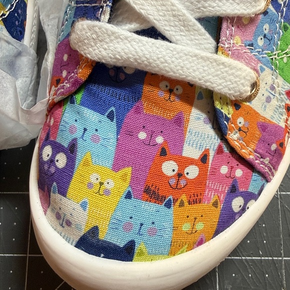 Skechers women’s  Multicolor Cat Sneakers “Bob’s” size 9US/39EU - Picture 7 of 8